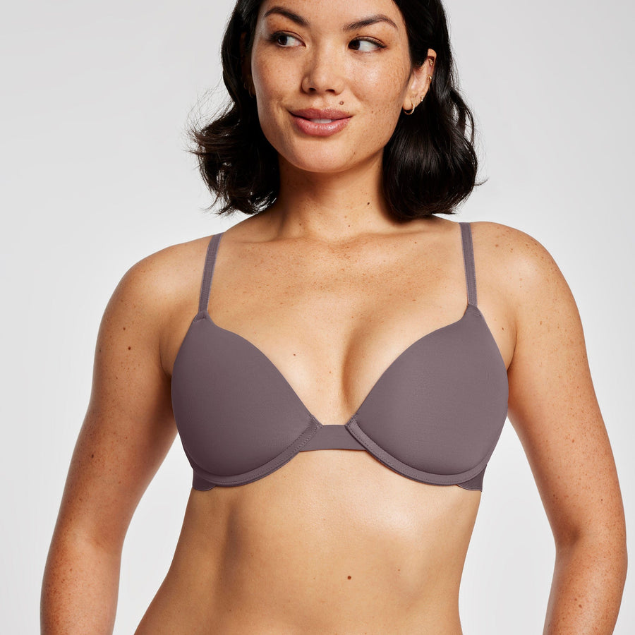 Meg wears 34B
