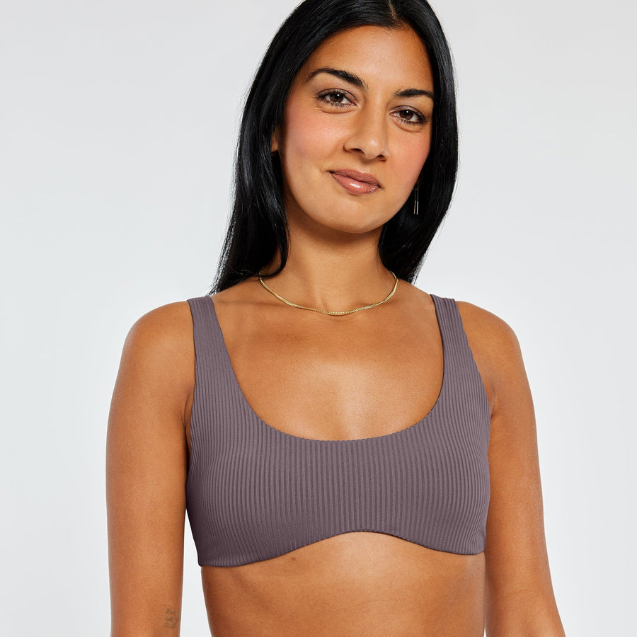 Model is 5'7
