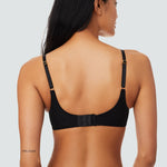 Aya wears 32B
