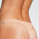 Smooth Lace Thong Buff