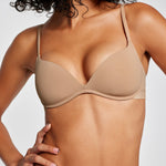 Keyshla wears 32B