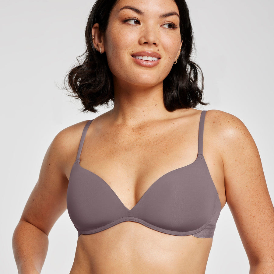 Meg wears 34B